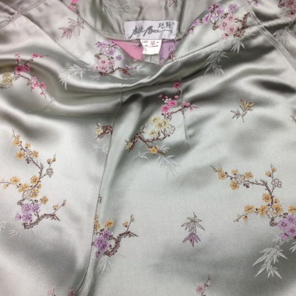 Silk Box Brand Size 10 - Picture 2 of 3